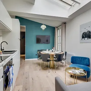 141 Klein - Superbe A Paris. Apartamento