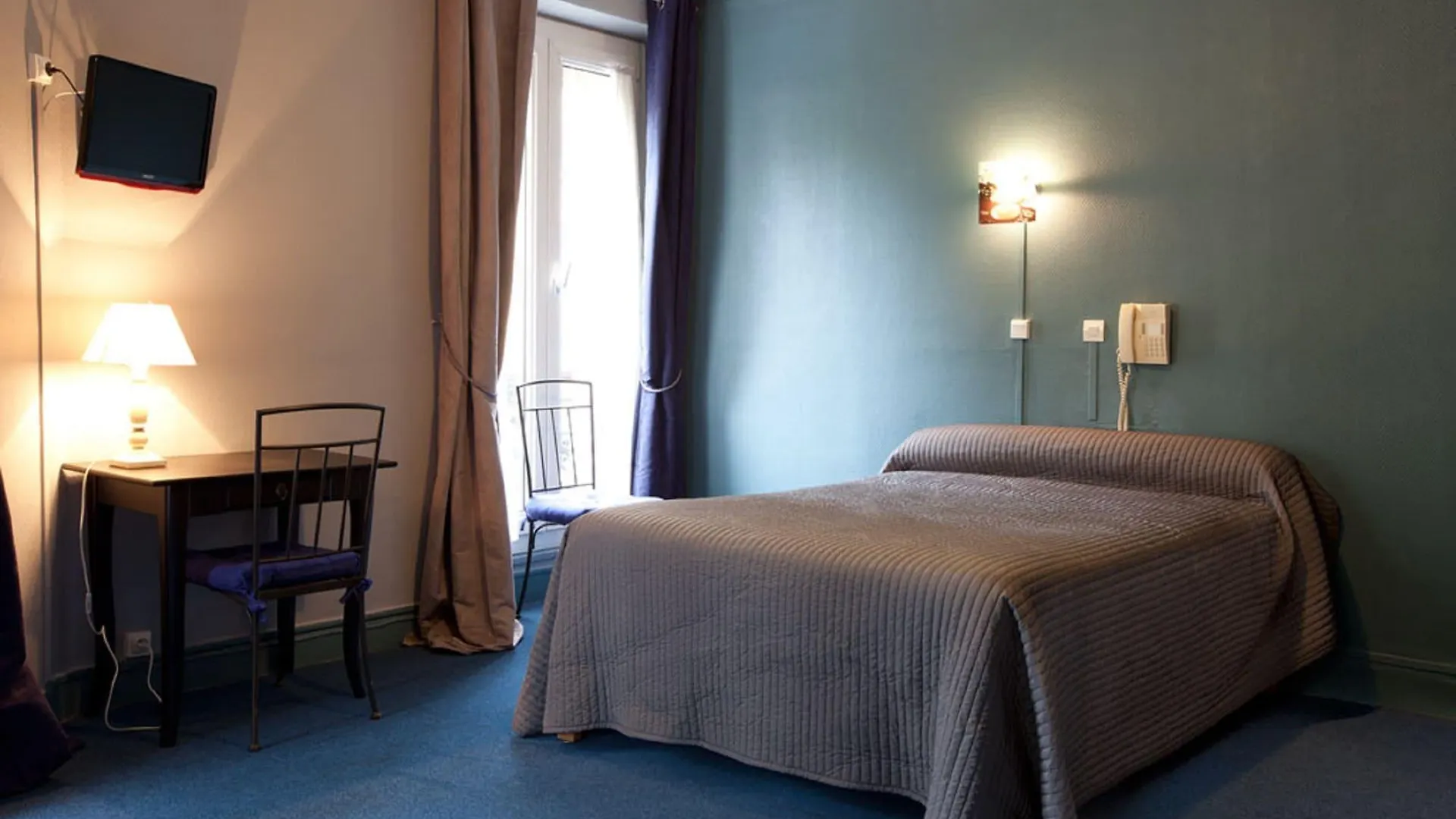 **  Grand Hotel De Paris France